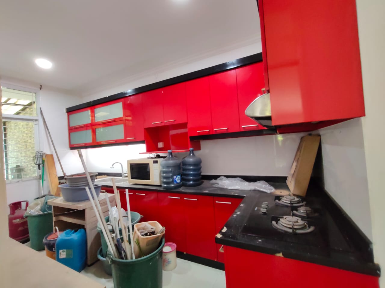 Rumah Disewakan di Cluster Taman Beverly Lippo Cikarang